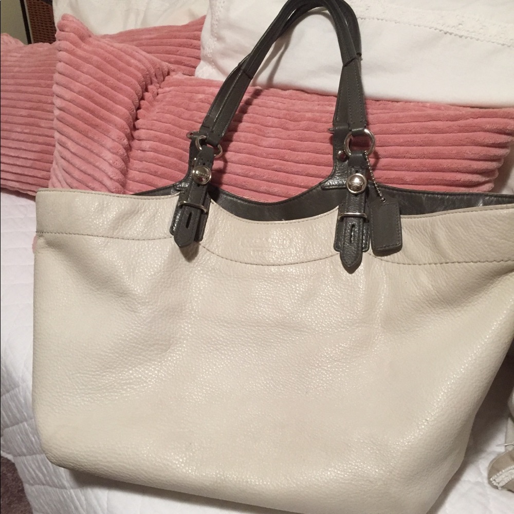 Coach Tote